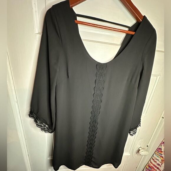 Astr the Label Mini Lace Trim Black Slip Dress Size Small - Picture 11 of 11